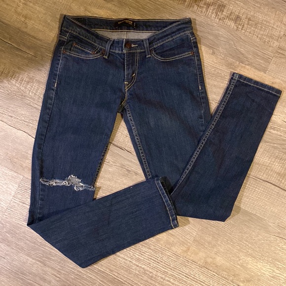 Womens size 28’Levis Jeans. Too superlow 524 Levis - Picture 2 of 6